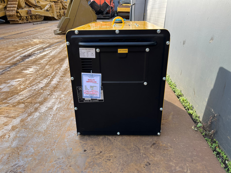 Giga power PLD8500SE 8 kVA silent generator - Set generatora: slika 4 Giga power PLD8500SE 8 kVA silent generator - Set generatora: slika 4