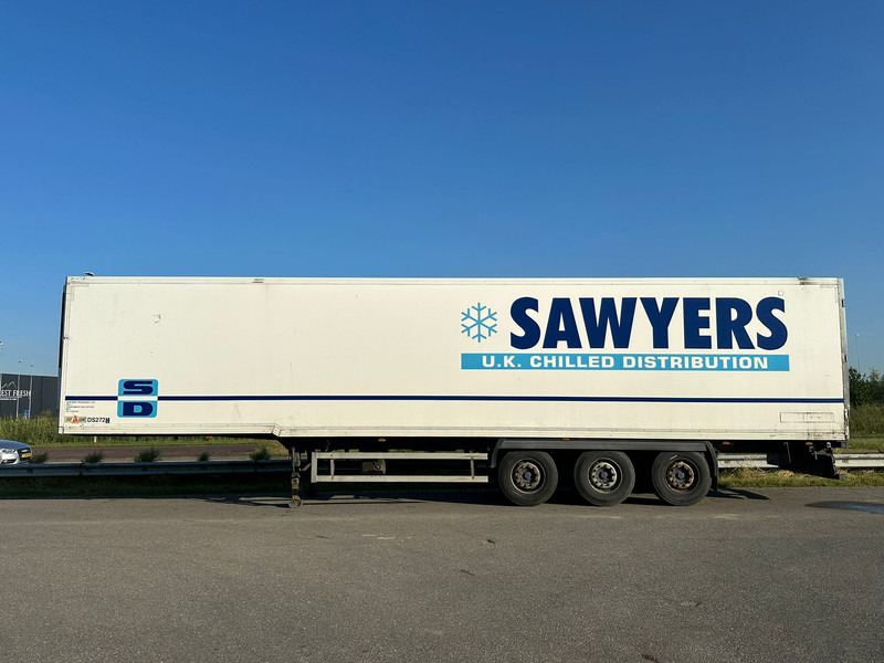 Gray and Adams Meat Hook Thermo King SLXE 400 - Poluprikolica hladnjače: slika 2 Gray and Adams Meat Hook Thermo King SLXE 400 - Poluprikolica hladnjače: slika 2