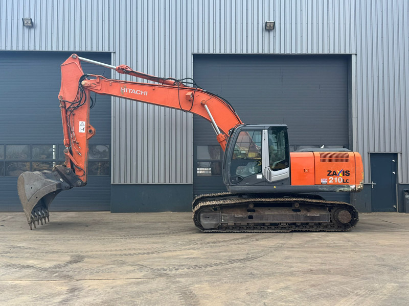 Hitachi ZX210LC-3 - Bager guseničar: slika 1 Hitachi ZX210LC-3 - Bager guseničar: slika 1
