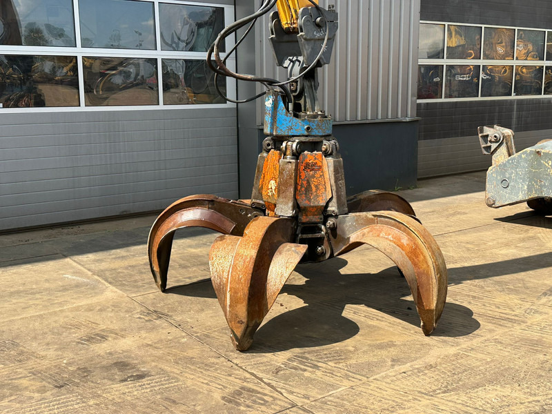 Bager za obradu otpada/ Industrije Liebherr A904C - Material Handler: slika 11