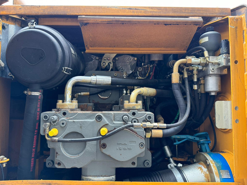 Bager za obradu otpada/ Industrije Liebherr A904C - Material Handler: slika 19