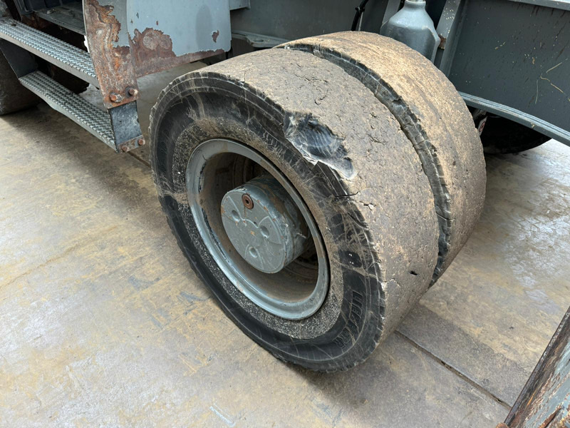 Bager za obradu otpada/ Industrije Liebherr A904C - Material Handler: slika 15