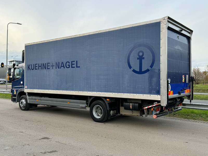 MERCEDESBENZ Atego 4x2 Cargo Truck EURO5 - Kamion sa zatvorenim sandukom: slika 3 MERCEDESBENZ Atego 4x2 Cargo Truck EURO5 - Kamion sa zatvorenim sandukom: slika 3