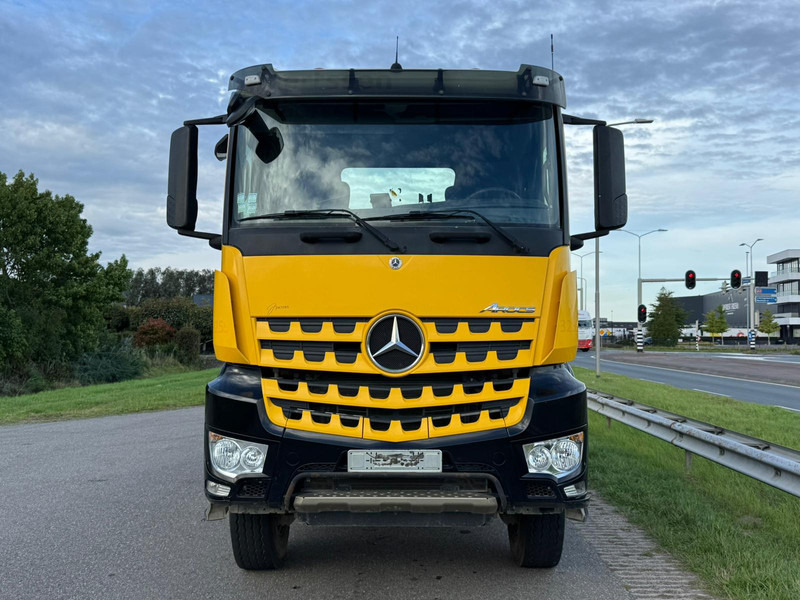 MERCEDESBENZ AROCS 3345 - Tegljač: slika 4 MERCEDESBENZ AROCS 3345 - Tegljač: slika 4