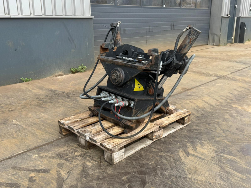 Verachtert CWT-40-H4N tilting quick coupler CW40 214-1033 - Brza spojnica: slika 3 Verachtert CWT-40-H4N tilting quick coupler CW40 214-1033 - Brza spojnica: slika 3