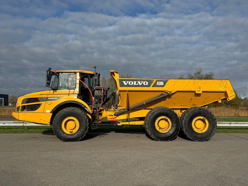 Volvo A30G - Zglobni kiper: slika 2 Volvo A30G - Zglobni kiper: slika 2