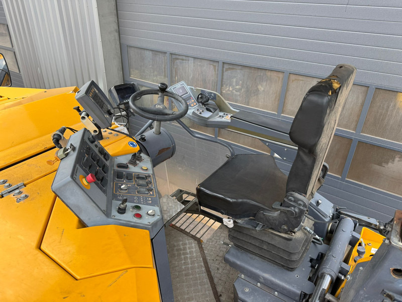 Mašina za asfalt Wirtgen W100CFI: slika 20