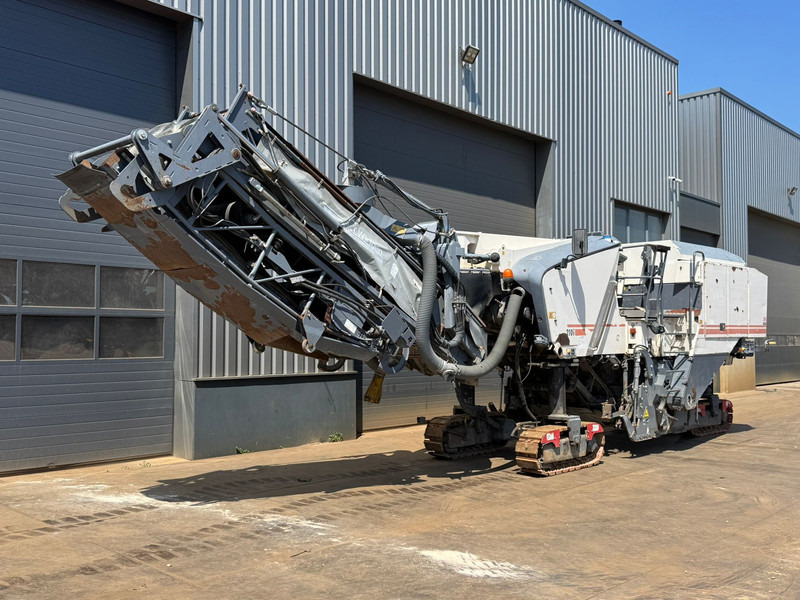 Wirtgen W210i - Mašina za asfalt: slika 3 Wirtgen W210i - Mašina za asfalt: slika 3