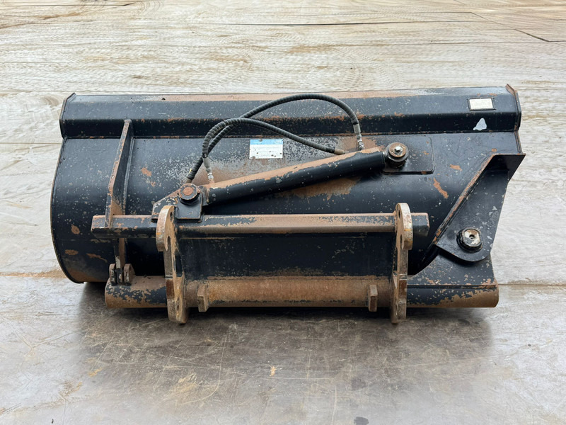 ZFE Side-Tilting bucket - Kašika: slika 4 ZFE Side-Tilting bucket - Kašika: slika 4