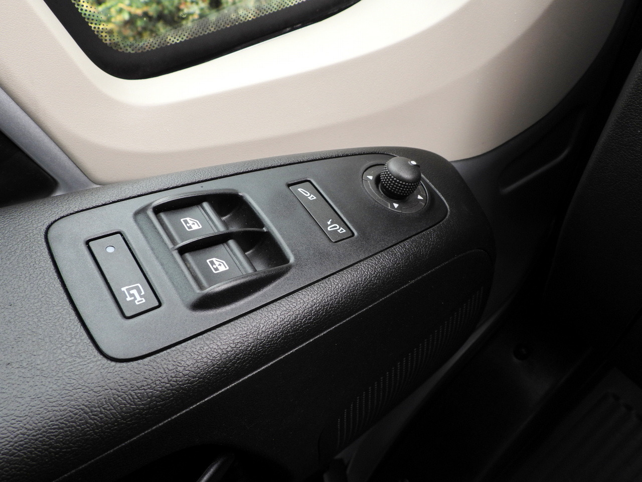 Furgon CITROEN JUMPER  BOX DELIVERY VAN 7 SEATS CRUISE CONTROL LED LIGHTS AIR CONDITIONING  165HP: slika 24