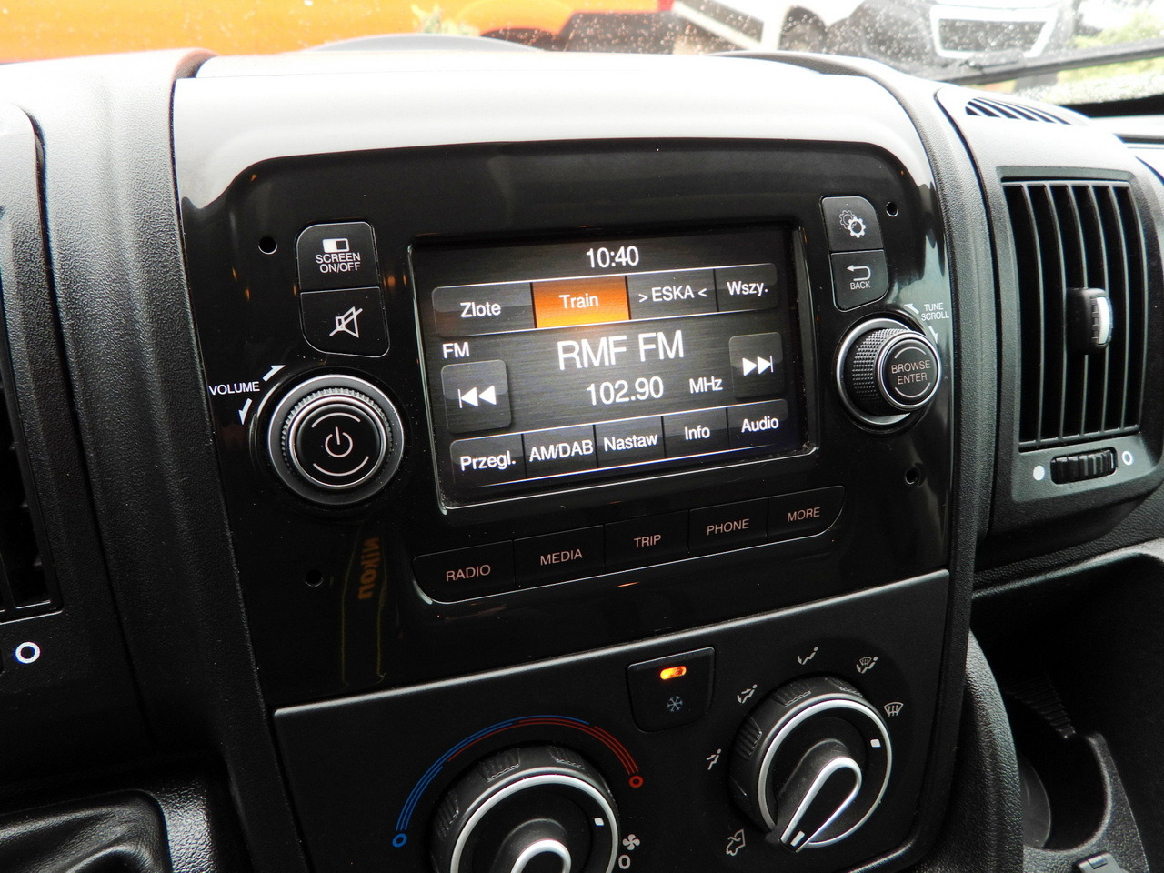 Furgon CITROEN JUMPER  BOX DELIVERY VAN 7 SEATS CRUISE CONTROL LED LIGHTS AIR CONDITIONING  165HP: slika 33