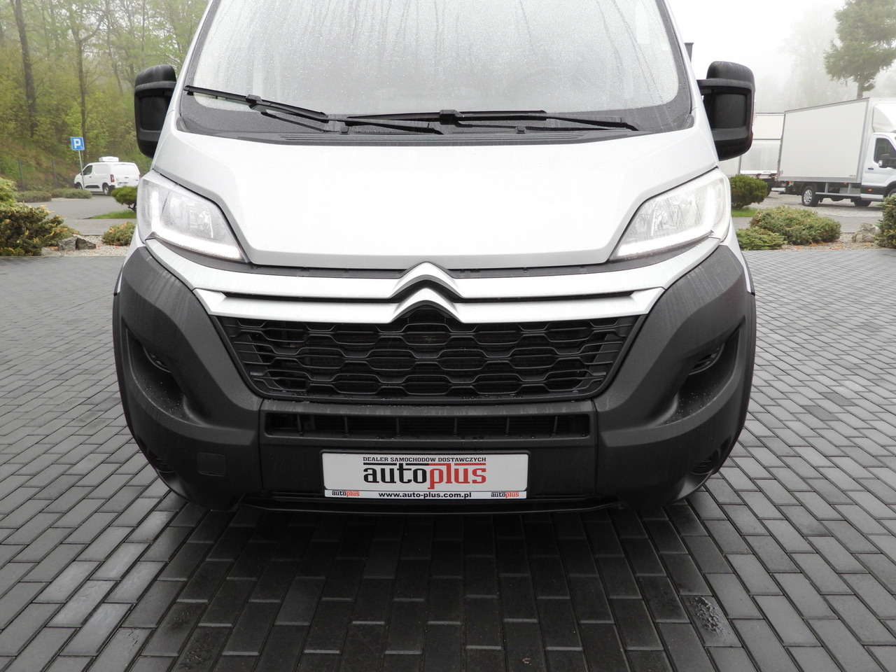 Furgon CITROEN JUMPER BOX DELIVERY VAN 7 SEATS CRUISE CONTROL LED LIGHTS AIR CONDITIONING 165HP: slika 15 Furgon CITROEN JUMPER BOX DELIVERY VAN 7 SEATS CRUISE CONTROL LED LIGHTS AIR CONDITIONING 165HP: slika 15