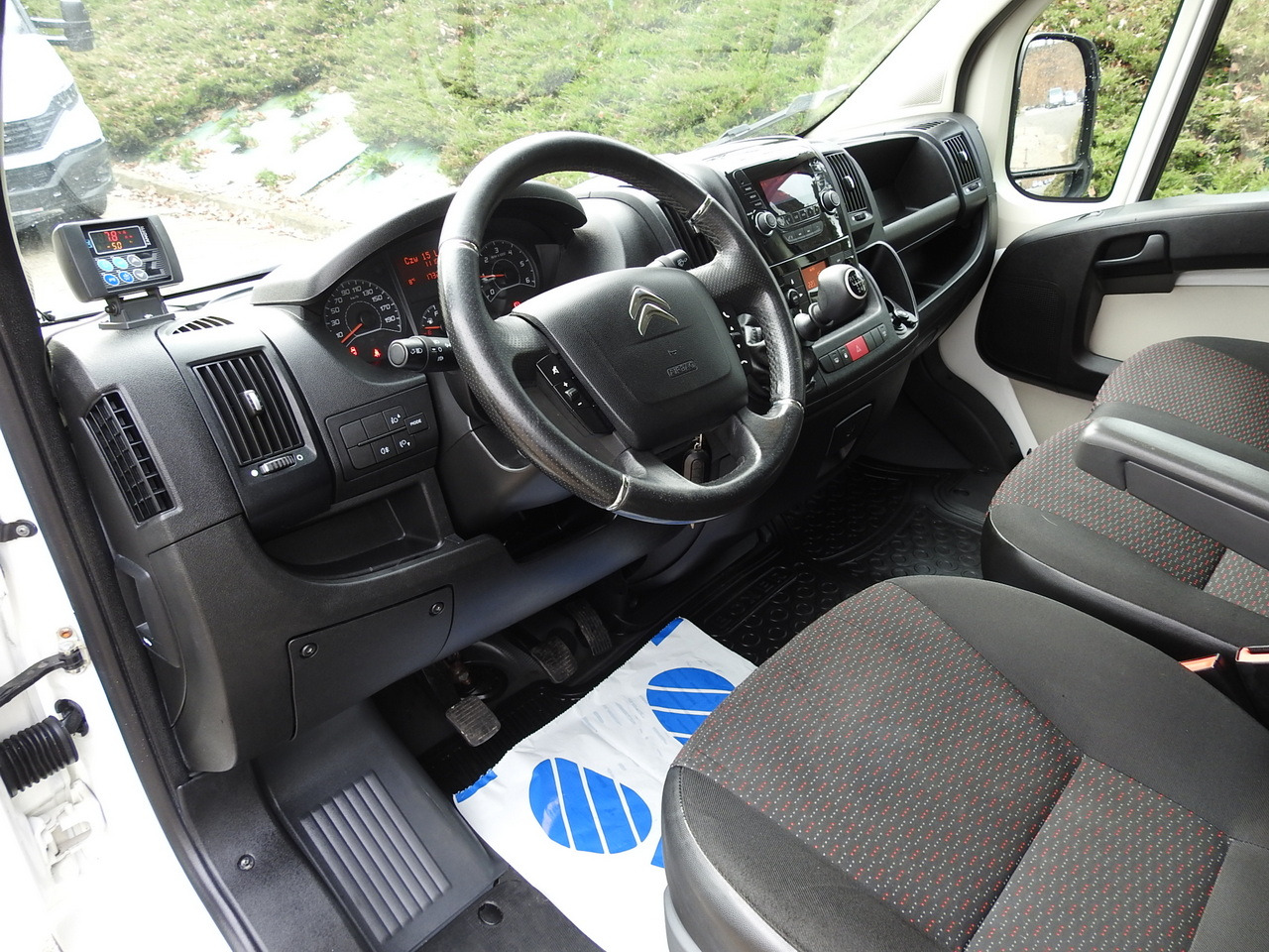 CITROEN JUMPER REFRIGERATOR VAN -5*C LED LIGHTS AIR CONDITIONING 130HP - Dostavno vozilo hladnjača: slika 2 CITROEN JUMPER REFRIGERATOR VAN -5*C LED LIGHTS AIR CONDITIONING 130HP - Dostavno vozilo hladnjača: slika 2