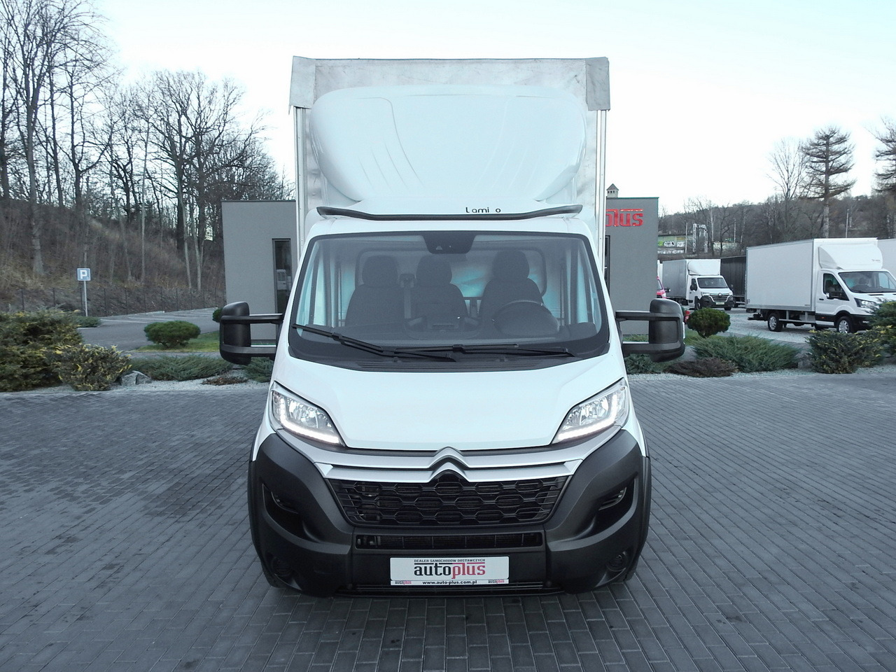 CITROEN JUMPER TARPAULIN 10 PALLETS CRUISE CONTROL AIR CONDITIONING LED LIGHTS PNEUMATICS 165HP - Dostavno vozilo sa ceradom: slika 5 CITROEN JUMPER TARPAULIN 10 PALLETS CRUISE CONTROL AIR CONDITIONING LED LIGHTS PNEUMATICS 165HP - Dostavno vozilo sa ceradom: slika 5