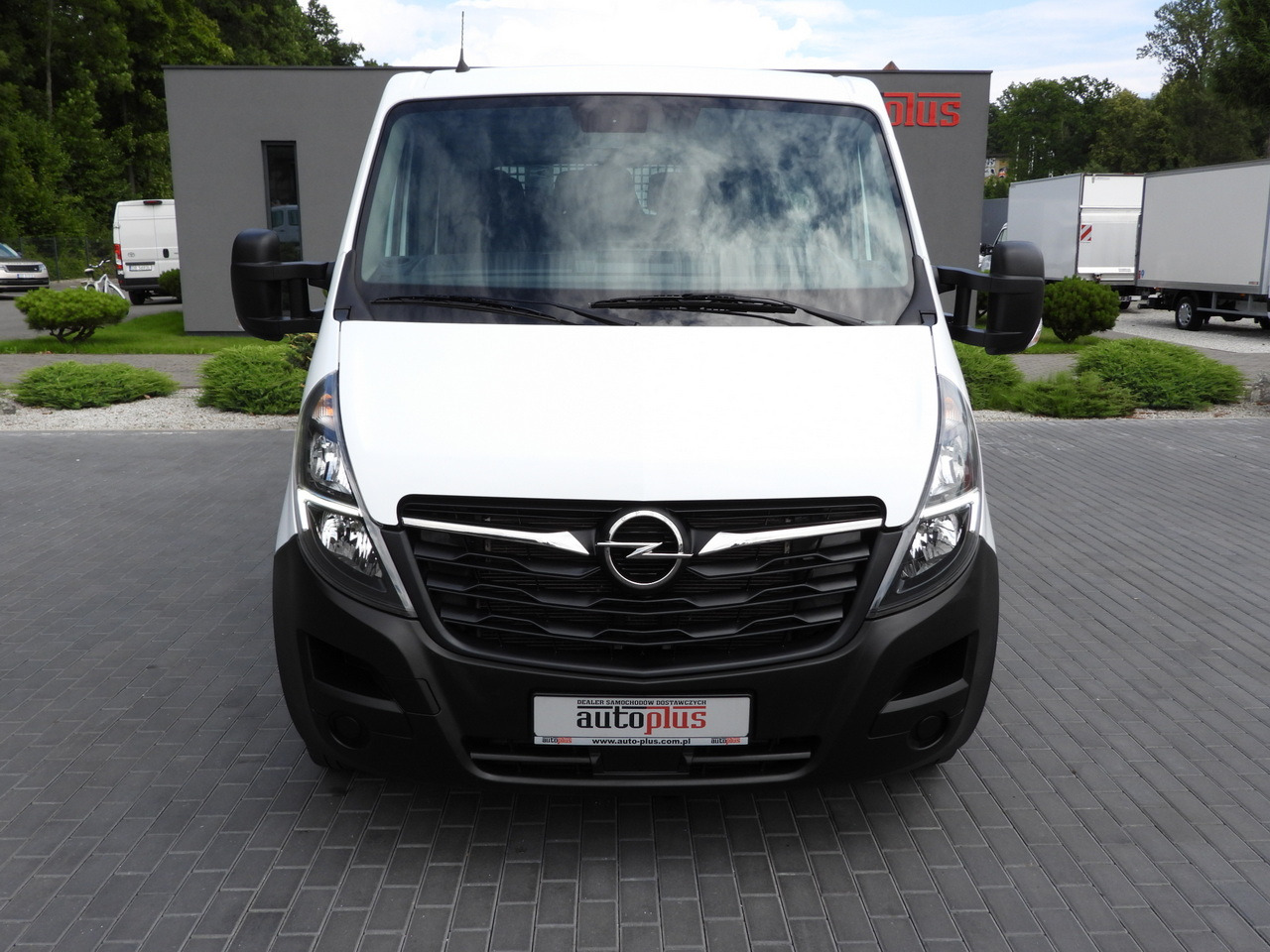 OPEL MOVANO TIPPER DOUBLE CABIN DOKA 7 SEATS LED LIGHTS TWIN WHEELS AIR CONDITIONING 145HP - Dostavno vozilo: slika 5 OPEL MOVANO TIPPER DOUBLE CABIN DOKA 7 SEATS LED LIGHTS TWIN WHEELS AIR CONDITIONING 145HP - Dostavno vozilo: slika 5