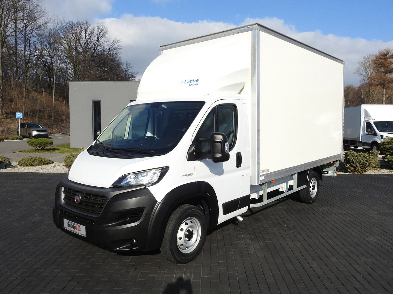 Dostavno vozilo sa zatvorenim sandukom FIAT DUCATO  BOX LIFT 8 PALLETS CRUISE CONTROL NAVIGATION LED LIGHTS AIR CONDITIONING  130HP: slika 17