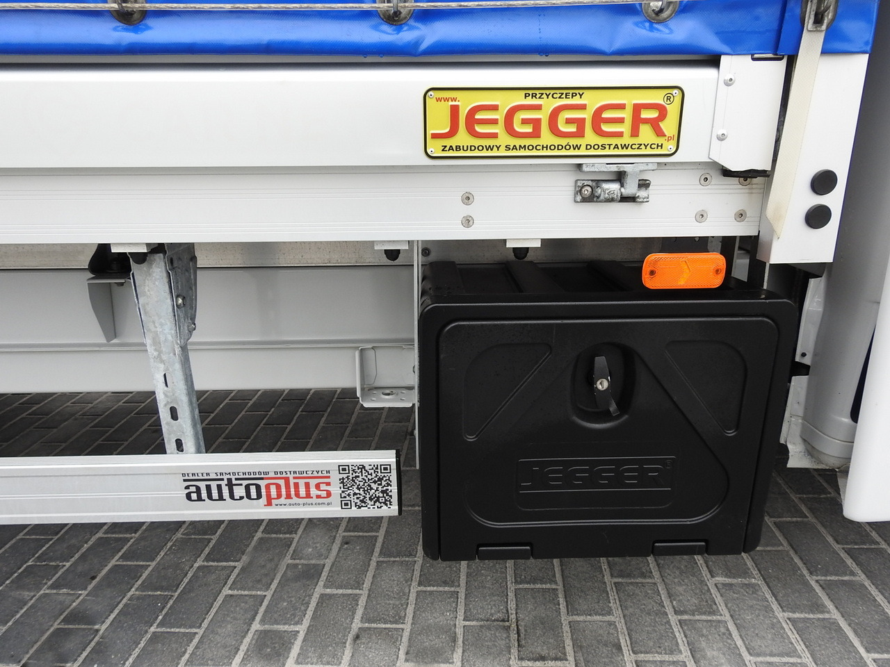 Lizing FIAT DUCATO  TARPAULIN 10 PALLETS WEBASTO CRUISE CONTROL AIR CONDITIONING  180HP FIAT DUCATO  TARPAULIN 10 PALLETS WEBASTO CRUISE CONTROL AIR CONDITIONING  180HP: slika 24