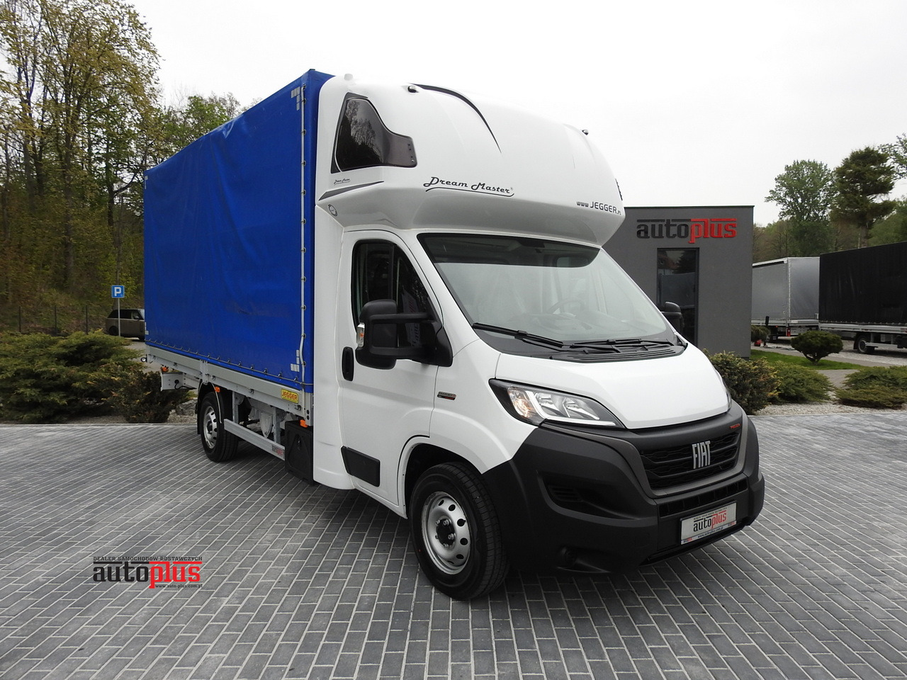 FIAT DUCATO TARPAULIN 10 PALLETS WEBASTO CRUISE CONTROL AIR CONDITIONING 180HP - Dostavno vozilo sa ceradom: slika 1 FIAT DUCATO TARPAULIN 10 PALLETS WEBASTO CRUISE CONTROL AIR CONDITIONING 180HP - Dostavno vozilo sa ceradom: slika 1