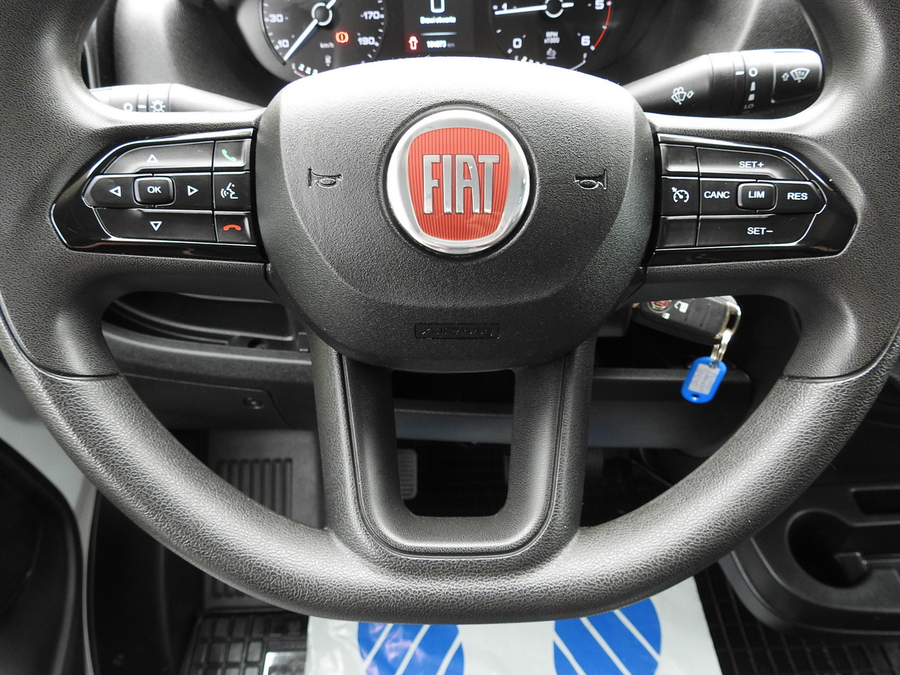 Lizing FIAT DUCATO  TARPAULIN 10 PALLETS WEBASTO CRUISE CONTROL AIR CONDITIONING  180HP FIAT DUCATO  TARPAULIN 10 PALLETS WEBASTO CRUISE CONTROL AIR CONDITIONING  180HP: slika 32