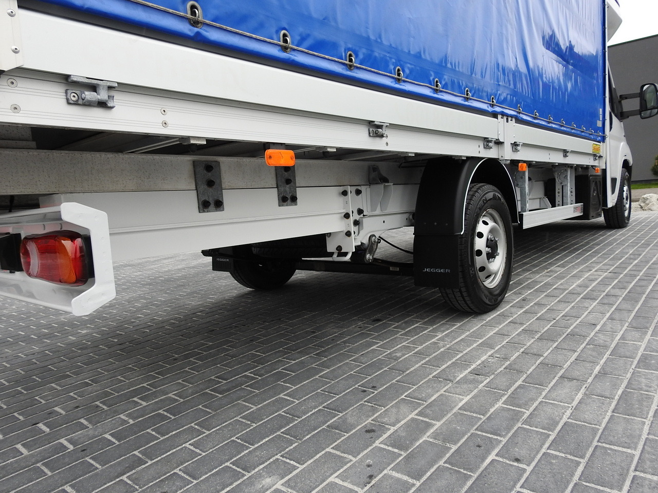 Lizing FIAT DUCATO  TARPAULIN 10 PALLETS WEBASTO CRUISE CONTROL AIR CONDITIONING  180HP FIAT DUCATO  TARPAULIN 10 PALLETS WEBASTO CRUISE CONTROL AIR CONDITIONING  180HP: slika 17