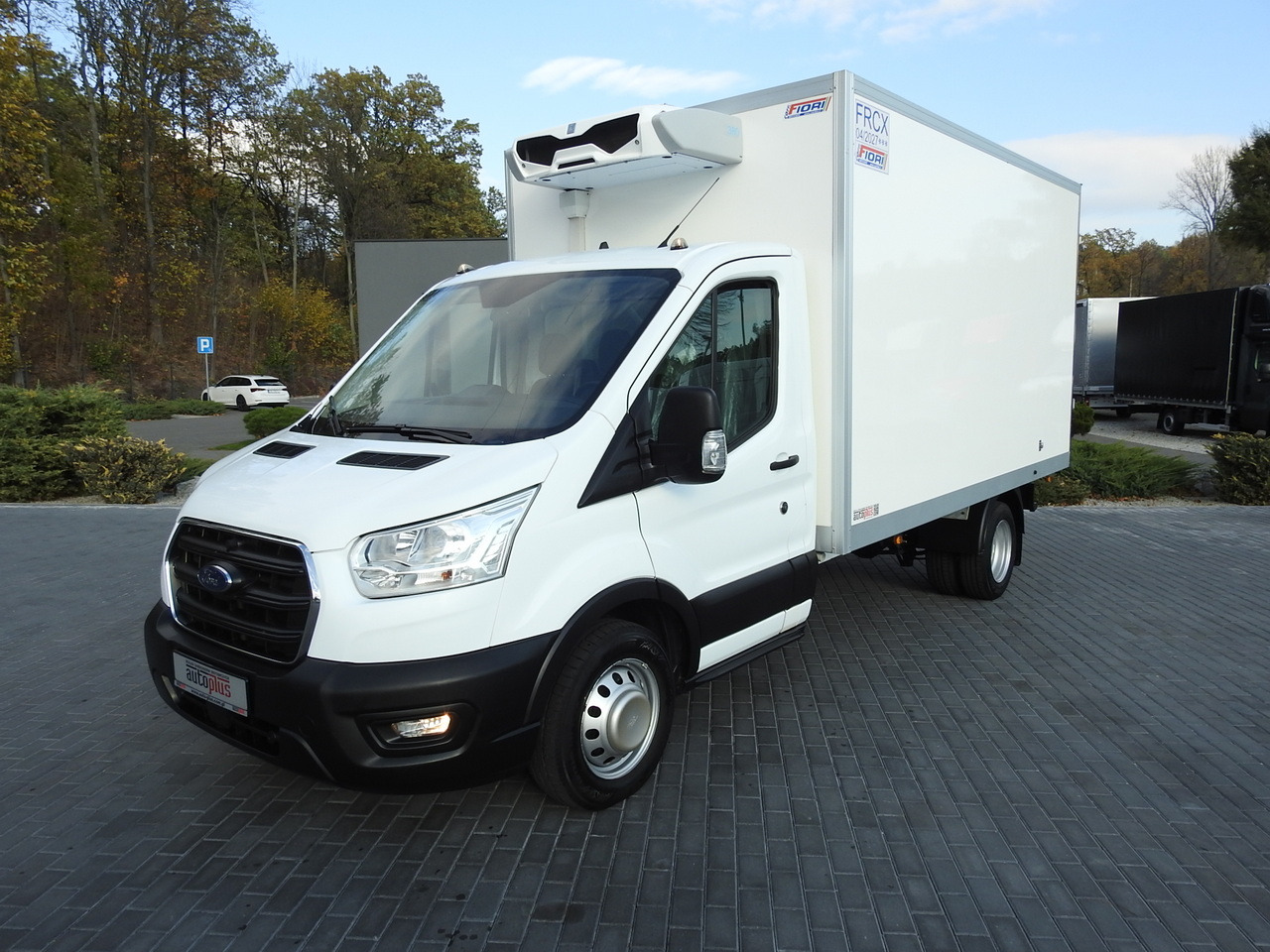 Dostavno vozilo hladnjača FORD TRANSIT REGRIGERATOR BOX -10*C POWER SUPPLY 230V CRUISE CONTROL AIR CONDITIONING LED LIGHTS PNEUMATICS TWIN WHEELS  130HP: slika 18
