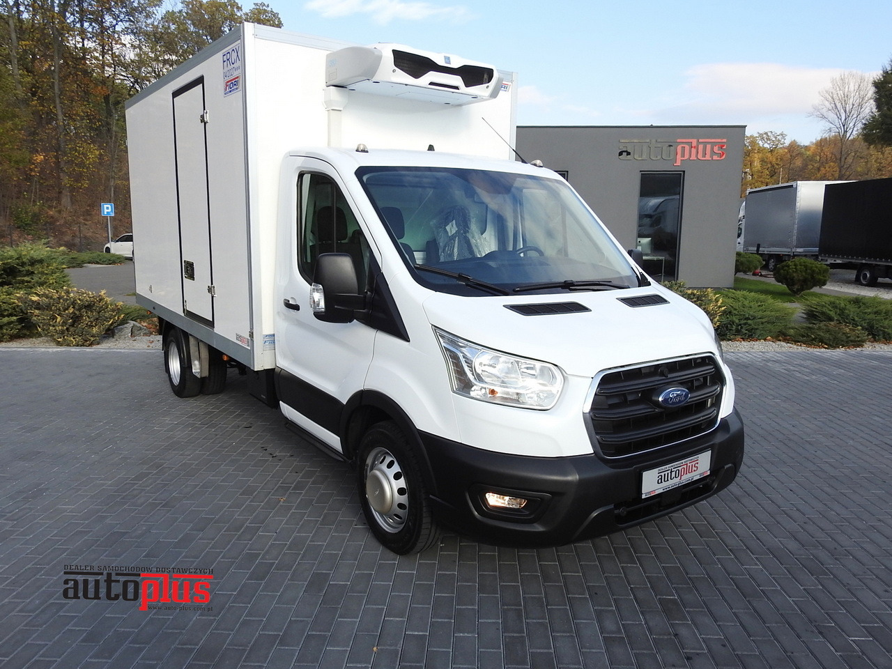 FORD TRANSIT REGRIGERATOR BOX -10*C POWER SUPPLY 230V CRUISE CONTROL AIR CONDITIONING LED LIGHTS PNEUMATICS TWIN WHEELS 130HP - Dostavno vozilo hladnjača: slika 1 FORD TRANSIT REGRIGERATOR BOX -10*C POWER SUPPLY 230V CRUISE CONTROL AIR CONDITIONING LED LIGHTS PNEUMATICS TWIN WHEELS 130HP - Dostavno vozilo hladnjača: slika 1