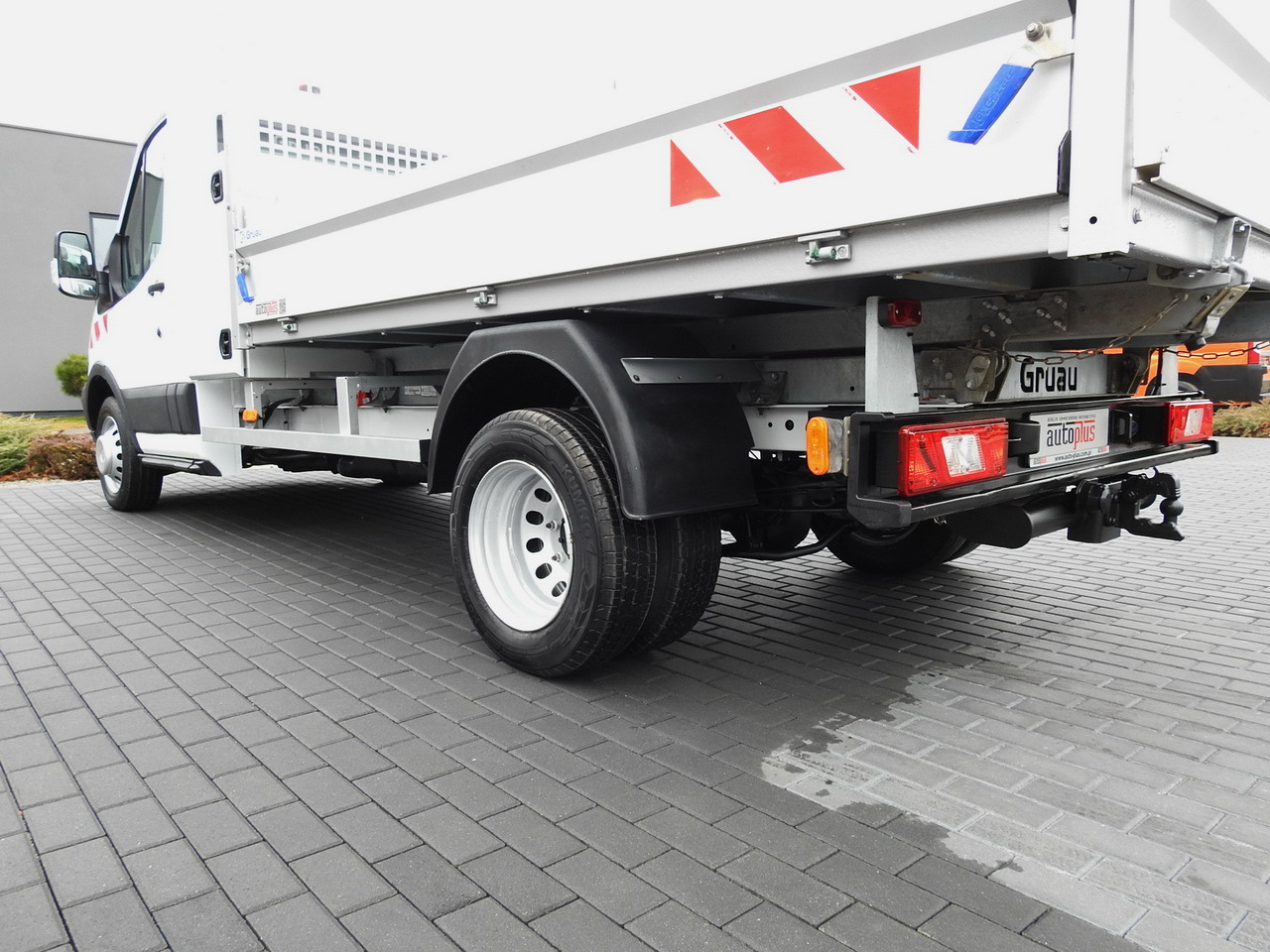 Dostavno vozilo kiper FORD TRANSIT TIPPER CRUISE CONTROL AIR CONDITIONING TWIN WHEELS  170HP: slika 16