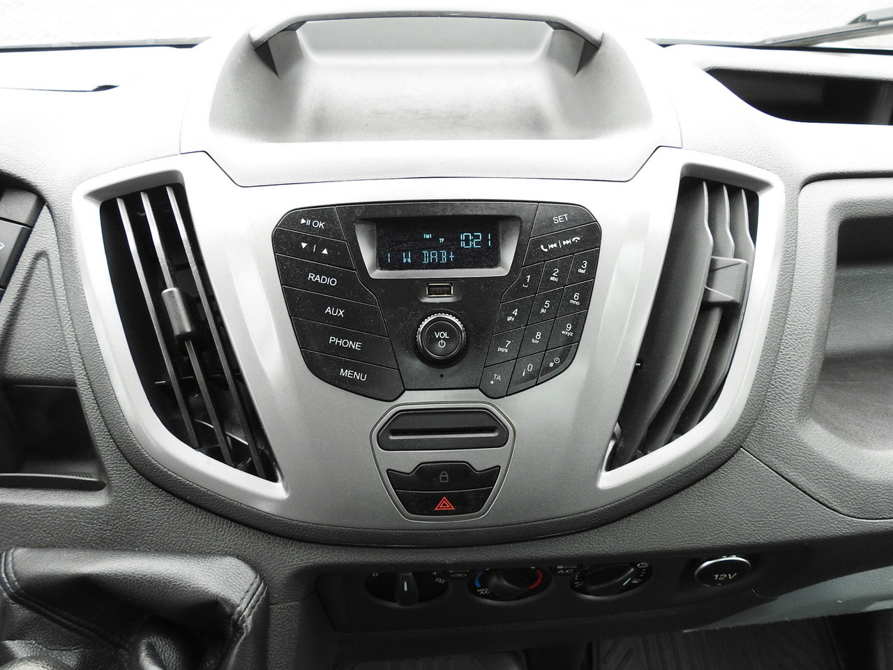 Dostavno vozilo kiper FORD TRANSIT TIPPER CRUISE CONTROL AIR CONDITIONING TWIN WHEELS  170HP: slika 33