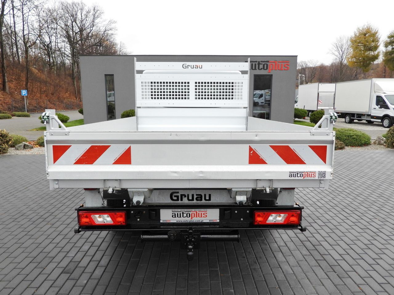 Dostavno vozilo kiper FORD TRANSIT TIPPER DOUBLE CABIN DOKA 6 SEATS CRUISE CONTROL LED LIGHTS TWIN WHEELS AIR CONDITIONING  170HP: slika 10