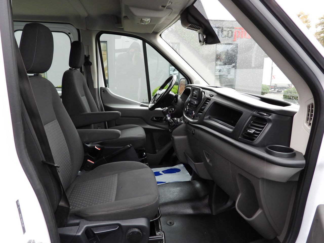 Dostavno vozilo kiper FORD TRANSIT TIPPER DOUBLE CABIN DOKA 6 SEATS CRUISE CONTROL LED LIGHTS TWIN WHEELS AIR CONDITIONING  170HP: slika 43