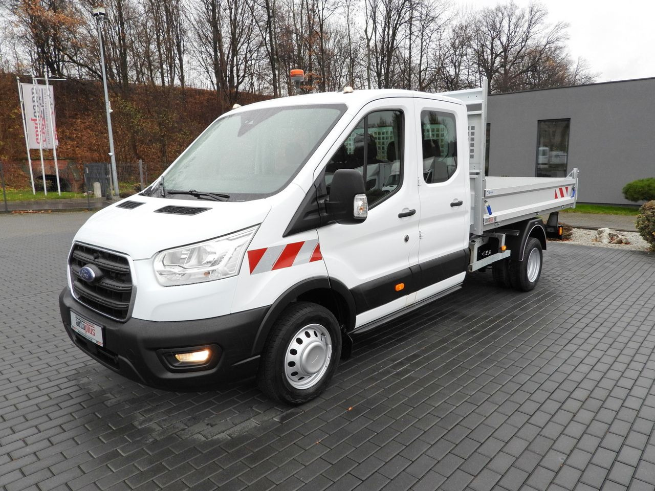 Dostavno vozilo kiper FORD TRANSIT TIPPER DOUBLE CABIN DOKA 6 SEATS CRUISE CONTROL LED LIGHTS TWIN WHEELS AIR CONDITIONING  170HP: slika 6