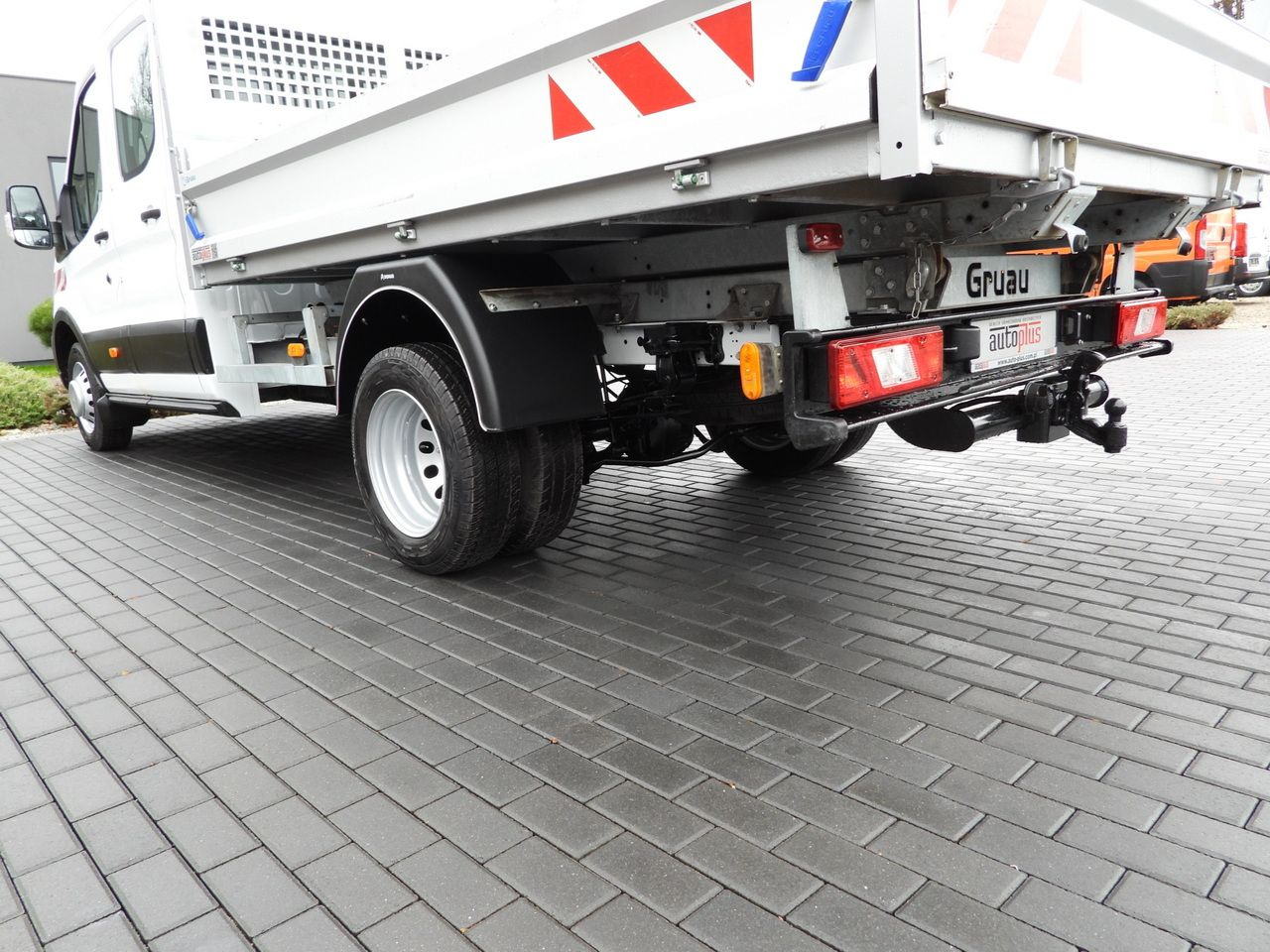 Dostavno vozilo kiper FORD TRANSIT TIPPER DOUBLE CABIN DOKA 6 SEATS CRUISE CONTROL LED LIGHTS TWIN WHEELS AIR CONDITIONING  170HP: slika 15