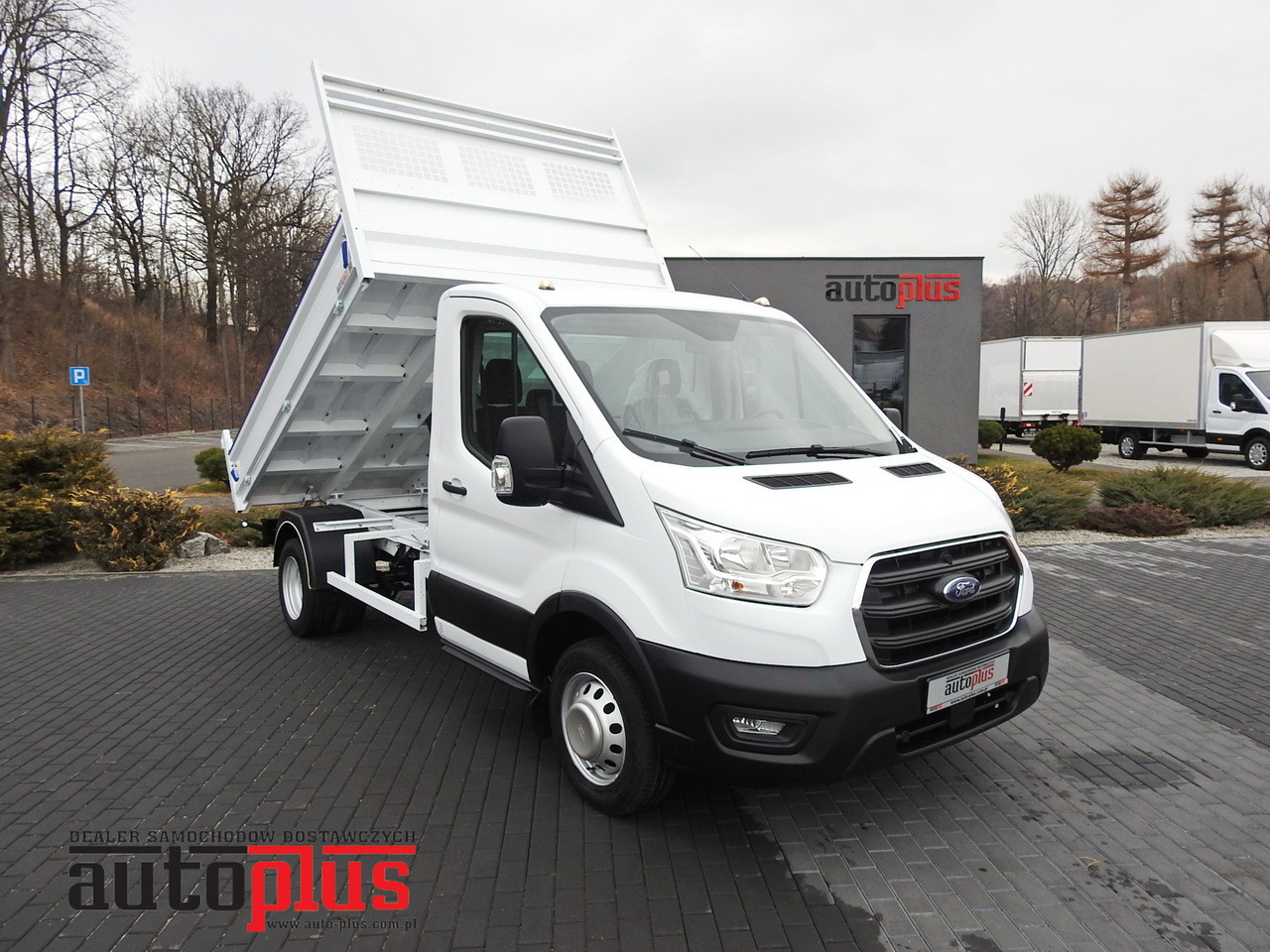 FORD TRANSIT TIPPER LED LIGHTS TWIN WHEELS AIR CONDITIONING 130HP - Dostavno vozilo kiper: slika 1 FORD TRANSIT TIPPER LED LIGHTS TWIN WHEELS AIR CONDITIONING 130HP - Dostavno vozilo kiper: slika 1