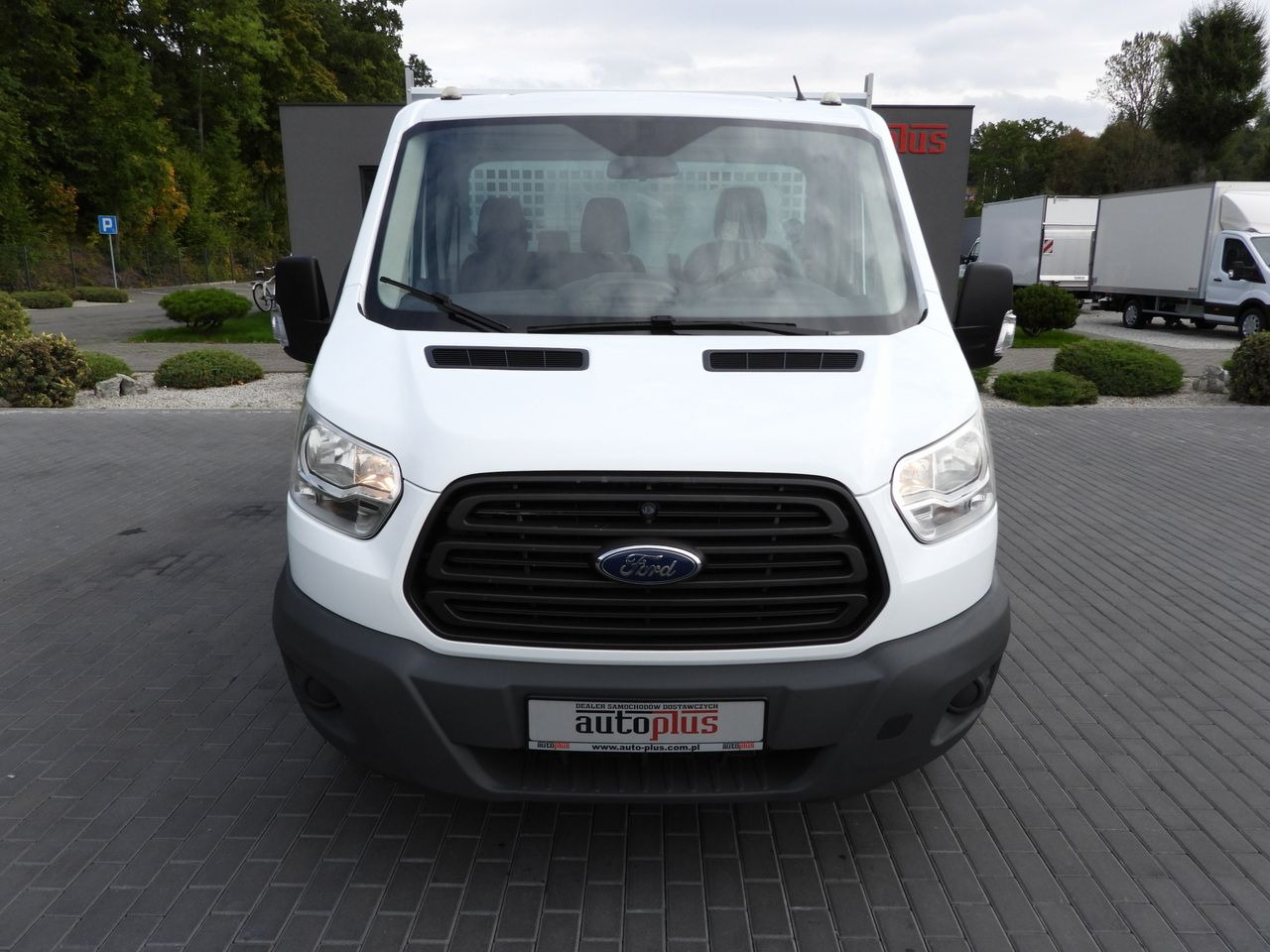 FORD TRANSIT TIPPER TWIN WHEELS 155HP - Dostavno vozilo kiper: slika 5 FORD TRANSIT TIPPER TWIN WHEELS 155HP - Dostavno vozilo kiper: slika 5