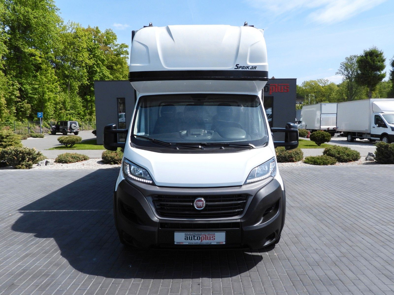 Fiat DUCATO PRITSCHE PLANE 10 PALETTEN WEBASTO A/C Fiat DUCATO PRITSCHE PLANE 10 PALETTEN WEBASTO A/C - Dostavno vozilo sa ceradom: slika 5 Fiat DUCATO PRITSCHE PLANE 10 PALETTEN WEBASTO A/C Fiat DUCATO PRITSCHE PLANE 10 PALETTEN WEBASTO A/C - Dostavno vozilo sa ceradom: slika 5