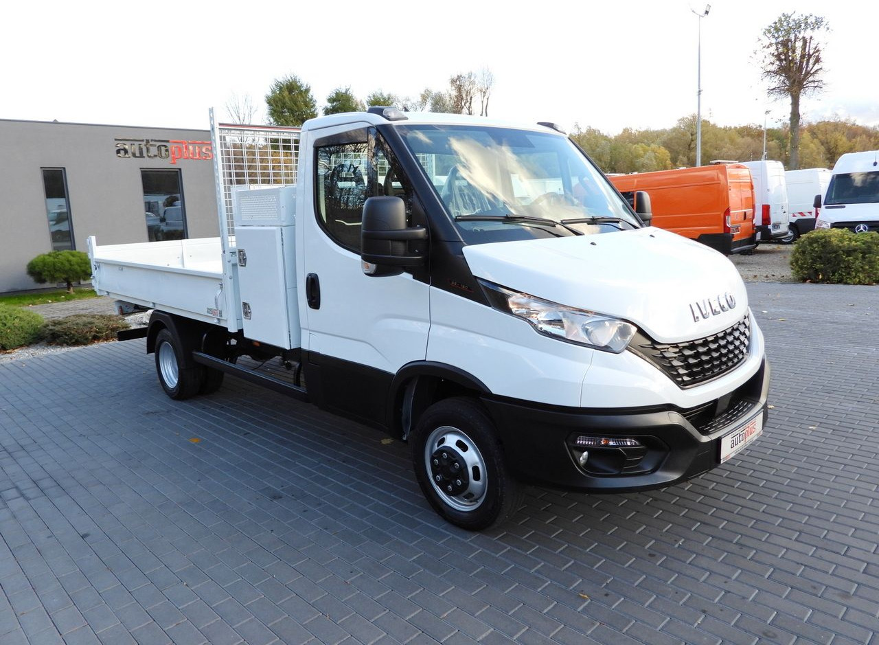 IVECO DAILY 35C16 TIPPER CRUISE CONTROL TWIN WHEELS AIR CONDITIONING 160HP - Dostavno vozilo kiper: slika 4 IVECO DAILY 35C16 TIPPER CRUISE CONTROL TWIN WHEELS AIR CONDITIONING 160HP - Dostavno vozilo kiper: slika 4
