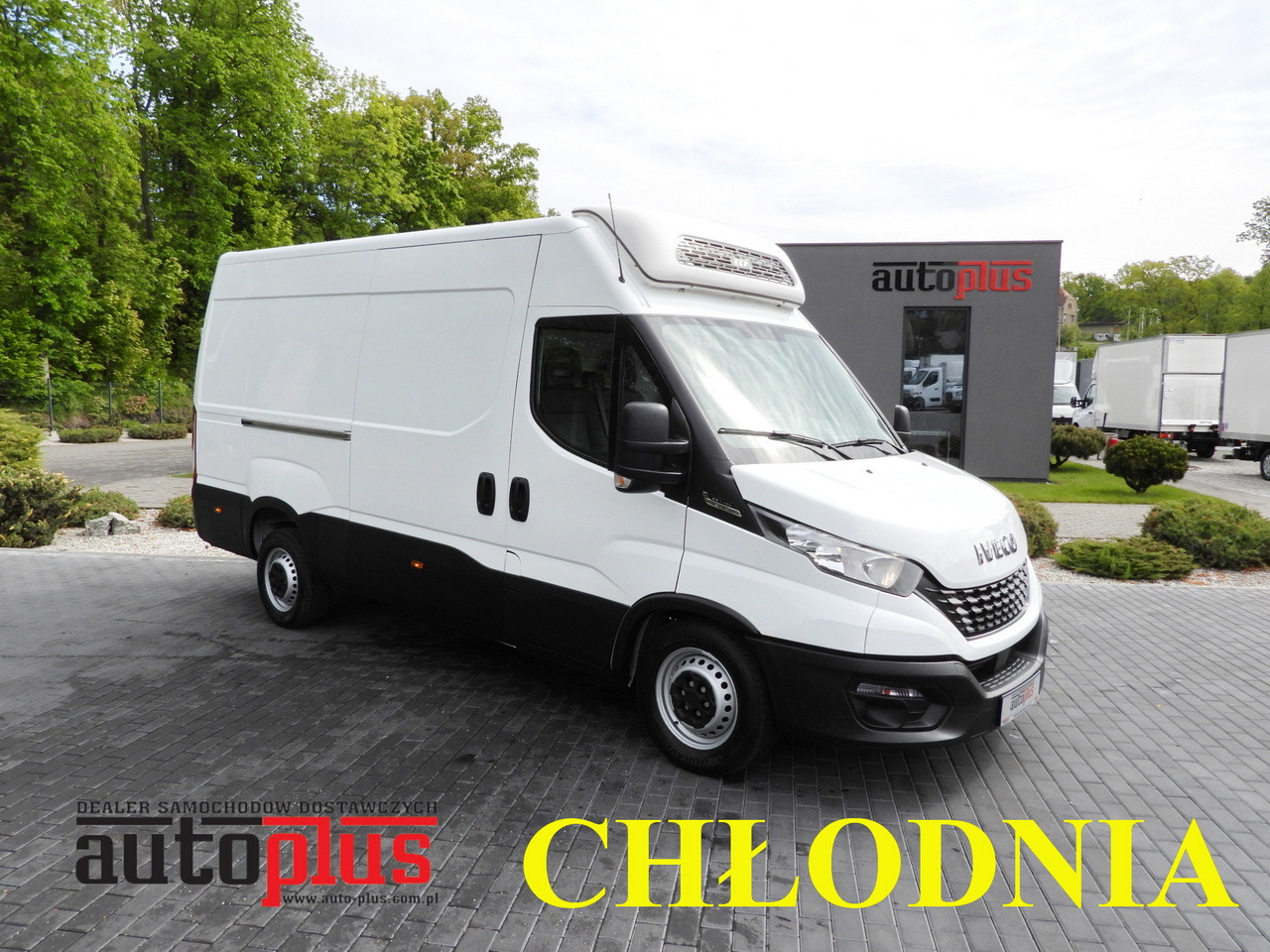 IVECO DAILY 35S14 REFRIGERATOR VAN -10*C POWER SUPPLY 230V CRUISE CONTROL AUTOMATIC TRANSMISSION HI-MATIC AIR CONDITIONING 140HP - Dostavno vozilo hladnjača: slika 1 IVECO DAILY 35S14 REFRIGERATOR VAN -10*C POWER SUPPLY 230V CRUISE CONTROL AUTOMATIC TRANSMISSION HI-MATIC AIR CONDITIONING 140HP - Dostavno vozilo hladnjača: slika 1