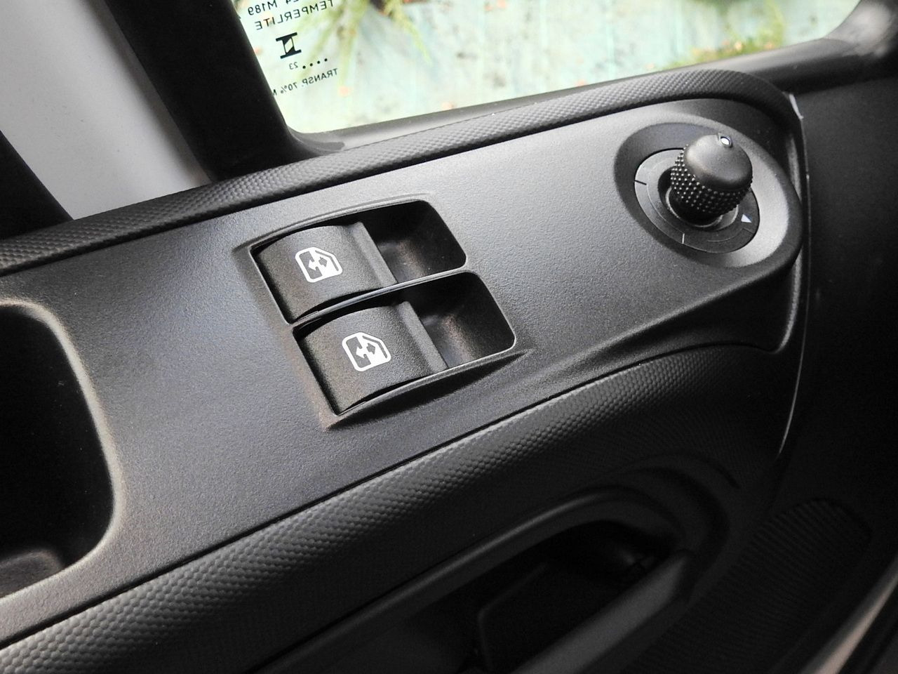 Novu Dostavno vozilo hladnjača IVECO DAILY 35S16 NEW REGRIGERATOR BOX -10*C 8 PALLETS HEATING FUNCTION POWER SUPPLY 230V CRUISE CONTROL AIR CONDITIONING 160HP: slika 34
