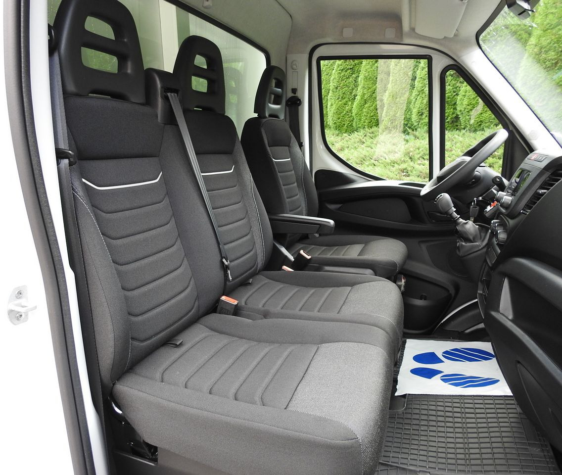 Novu Dostavno vozilo hladnjača IVECO DAILY 35S16 NEW REGRIGERATOR BOX -10*C 8 PALLETS HEATING FUNCTION POWER SUPPLY 230V CRUISE CONTROL AIR CONDITIONING 160HP: slika 45