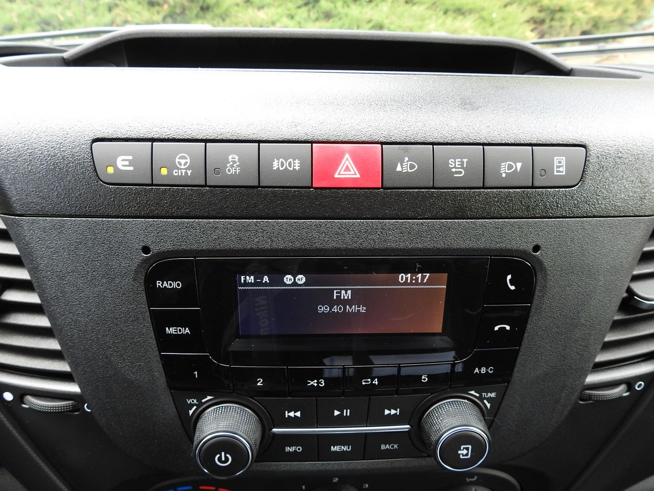 Novu Dostavno vozilo hladnjača IVECO DAILY 35S16 NEW REGRIGERATOR BOX -10*C 8 PALLETS HEATING FUNCTION POWER SUPPLY 230V CRUISE CONTROL AIR CONDITIONING 160HP: slika 40