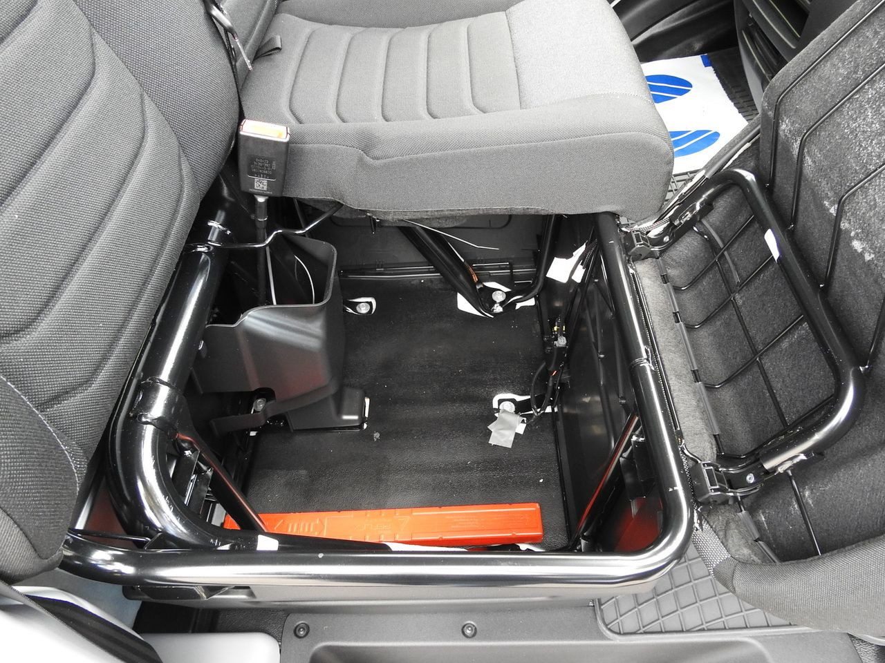 Novu Dostavno vozilo hladnjača IVECO DAILY 35S16 NEW REGRIGERATOR BOX -10*C 8 PALLETS HEATING FUNCTION POWER SUPPLY 230V CRUISE CONTROL AIR CONDITIONING 160HP: slika 46