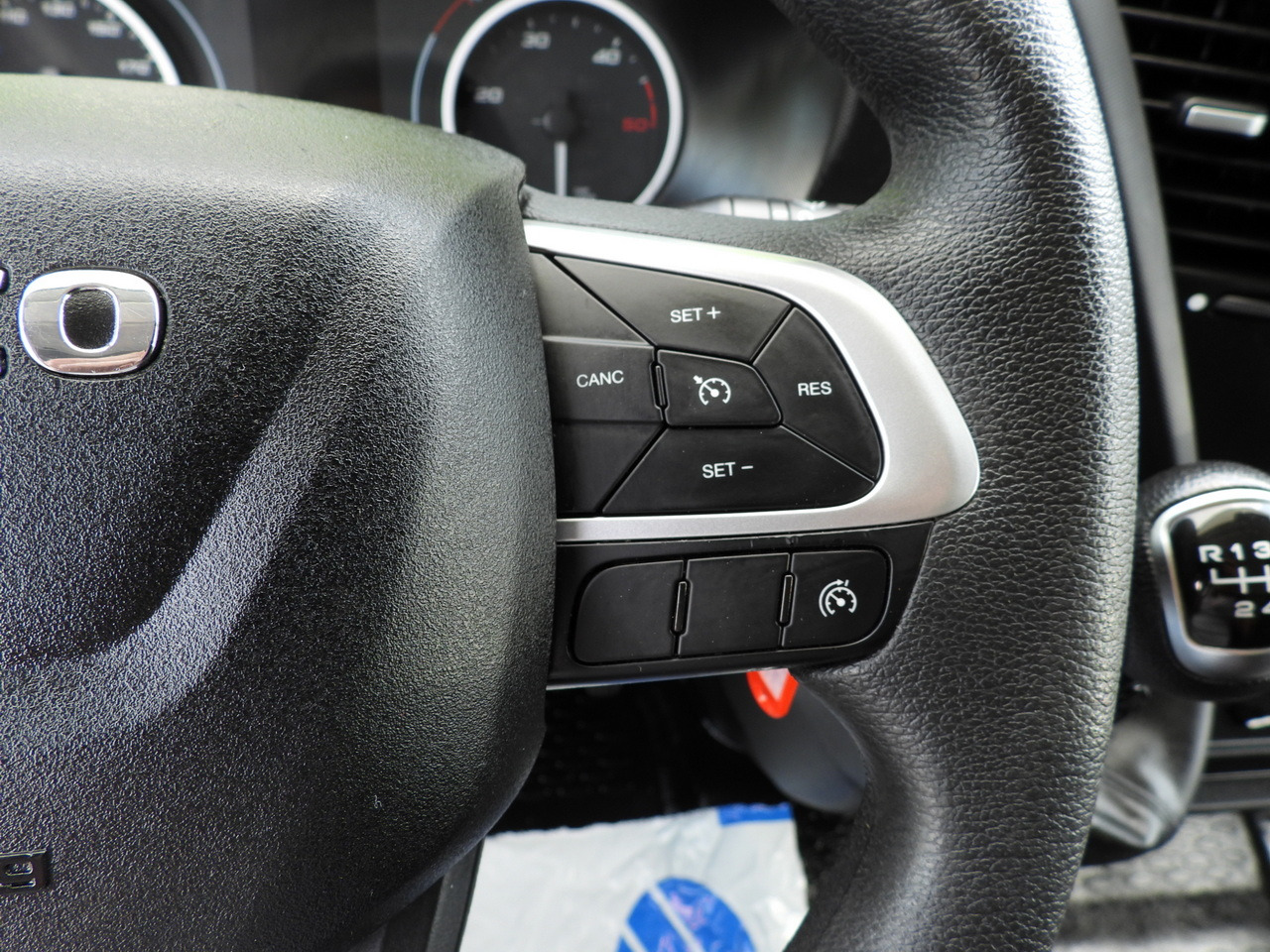 Lizing IVECO DAILY 35S18 TARPAULIN 10 PALLETS CRUISE CONTROL LED LIGHTS AIR CONDITIONING  180HP IVECO DAILY 35S18 TARPAULIN 10 PALLETS CRUISE CONTROL LED LIGHTS AIR CONDITIONING  180HP: slika 33