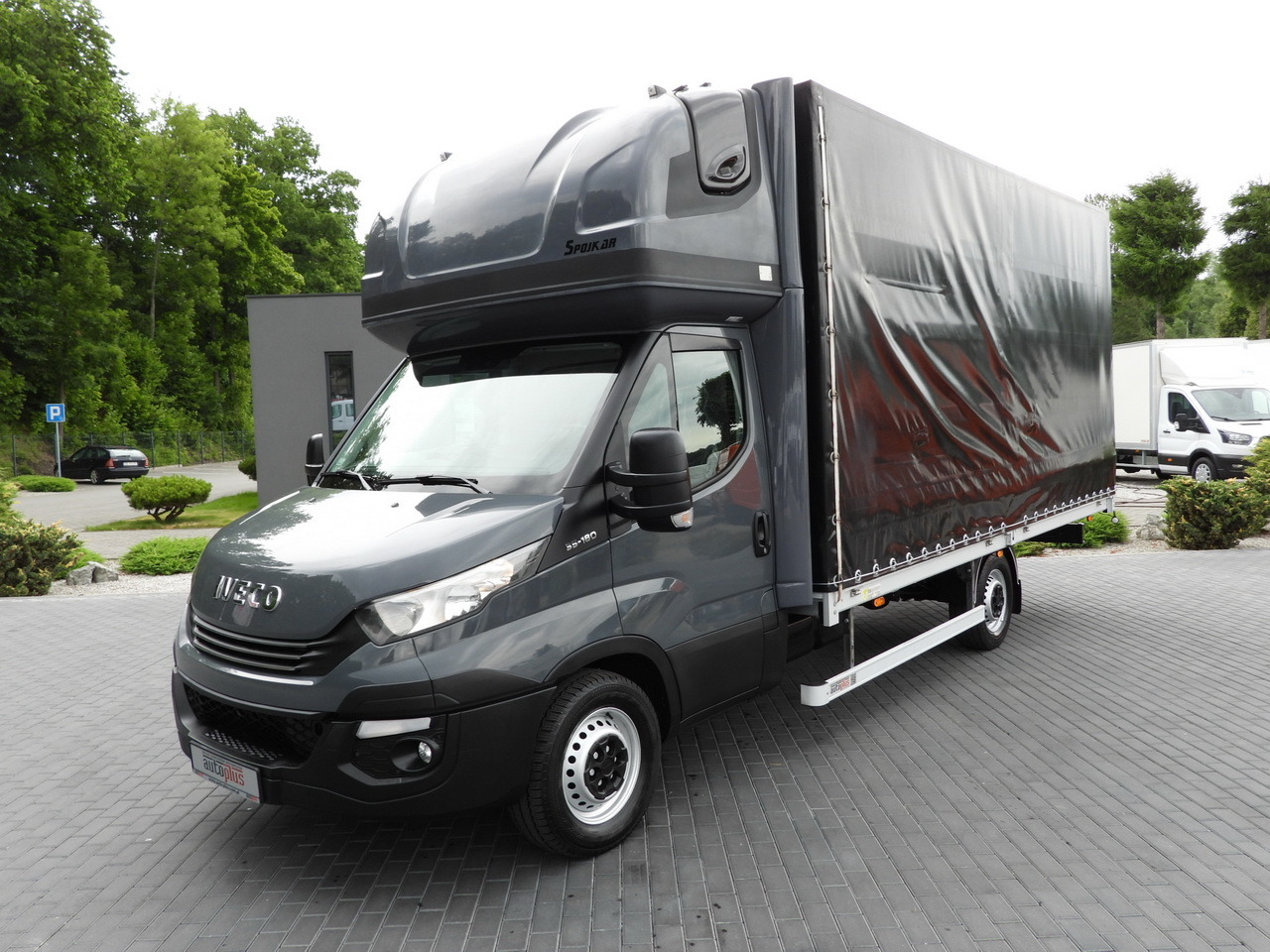 Dostavno vozilo sa ceradom IVECO DAILY 35S18 TARPAULIN 10 PALLETS WEBASTO CRUISE CONTROL PNEUMATICS AUTOMATIC TRANSMISSION HI-MATIC AIR CONDITIONING  180HP: slika 19