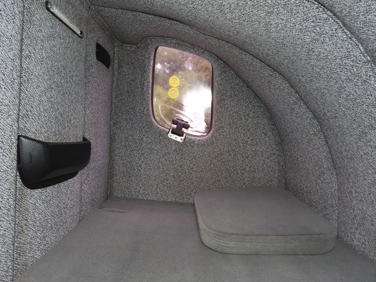 Dostavno vozilo sa ceradom IVECO DAILY 35S18 TARPAULIN 10 PALLETS WEBASTO CRUISE CONTROL PNEUMATICS AUTOMATIC TRANSMISSION HI-MATIC AIR CONDITIONING  180HP: slika 41