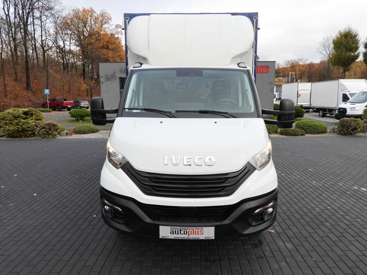 IVECO DAILY 50C16 TARPAULIN 10 PALLETS CRUISE CONTROL TWIN WHEELS AIR CONDITIONING 160HP - Dostavno vozilo sa ceradom: slika 5 IVECO DAILY 50C16 TARPAULIN 10 PALLETS CRUISE CONTROL TWIN WHEELS AIR CONDITIONING 160HP - Dostavno vozilo sa ceradom: slika 5