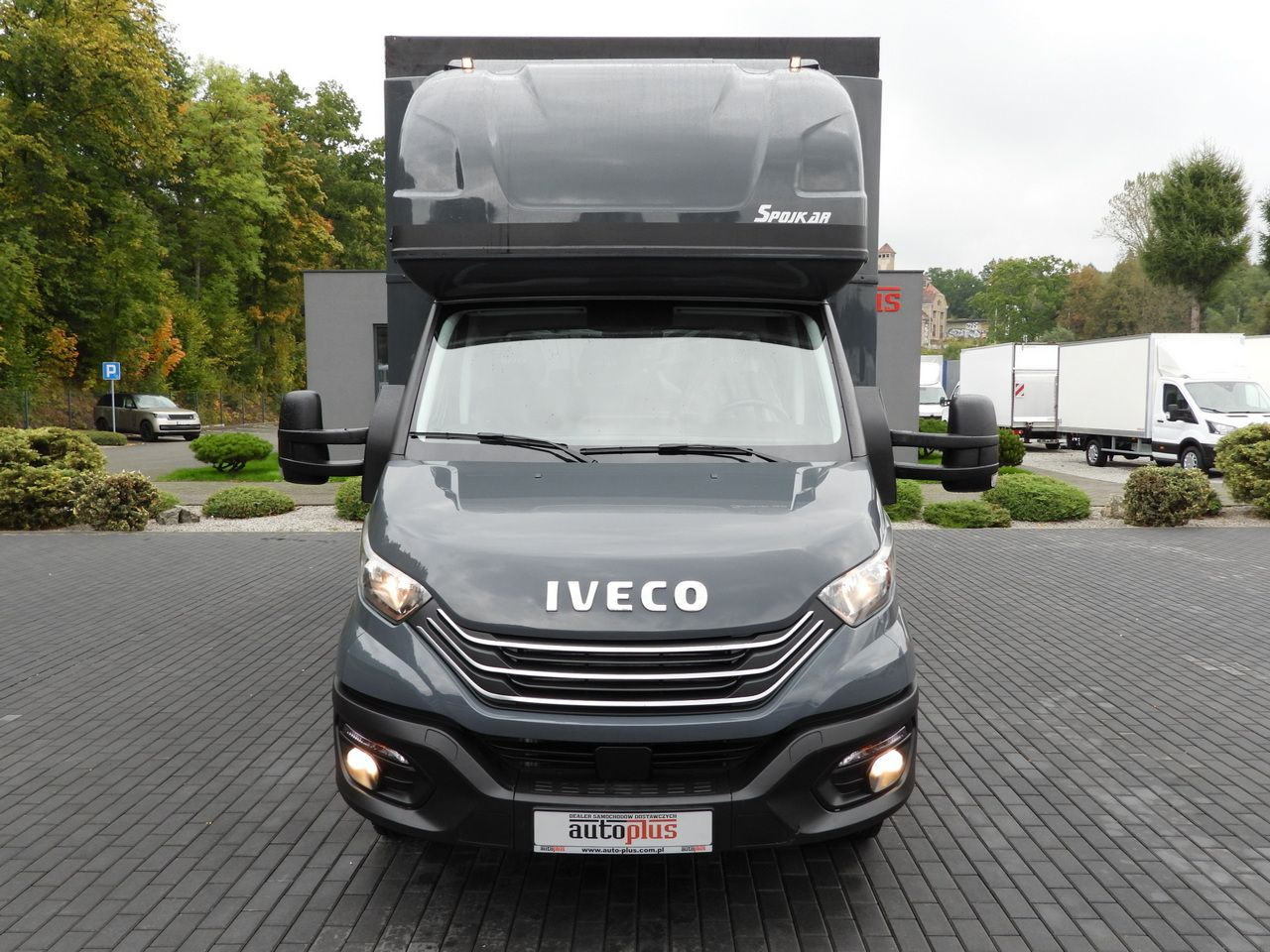 IVECO DAILY 50C18 TARPAULIN 14 PALLETS WEBASTO CRUISE CONTROL PNEUMATICS TWIN WHEELS AIR CONDITIONING 180HP - Dostavno vozilo sa ceradom: slika 5 IVECO DAILY 50C18 TARPAULIN 14 PALLETS WEBASTO CRUISE CONTROL PNEUMATICS TWIN WHEELS AIR CONDITIONING 180HP - Dostavno vozilo sa ceradom: slika 5