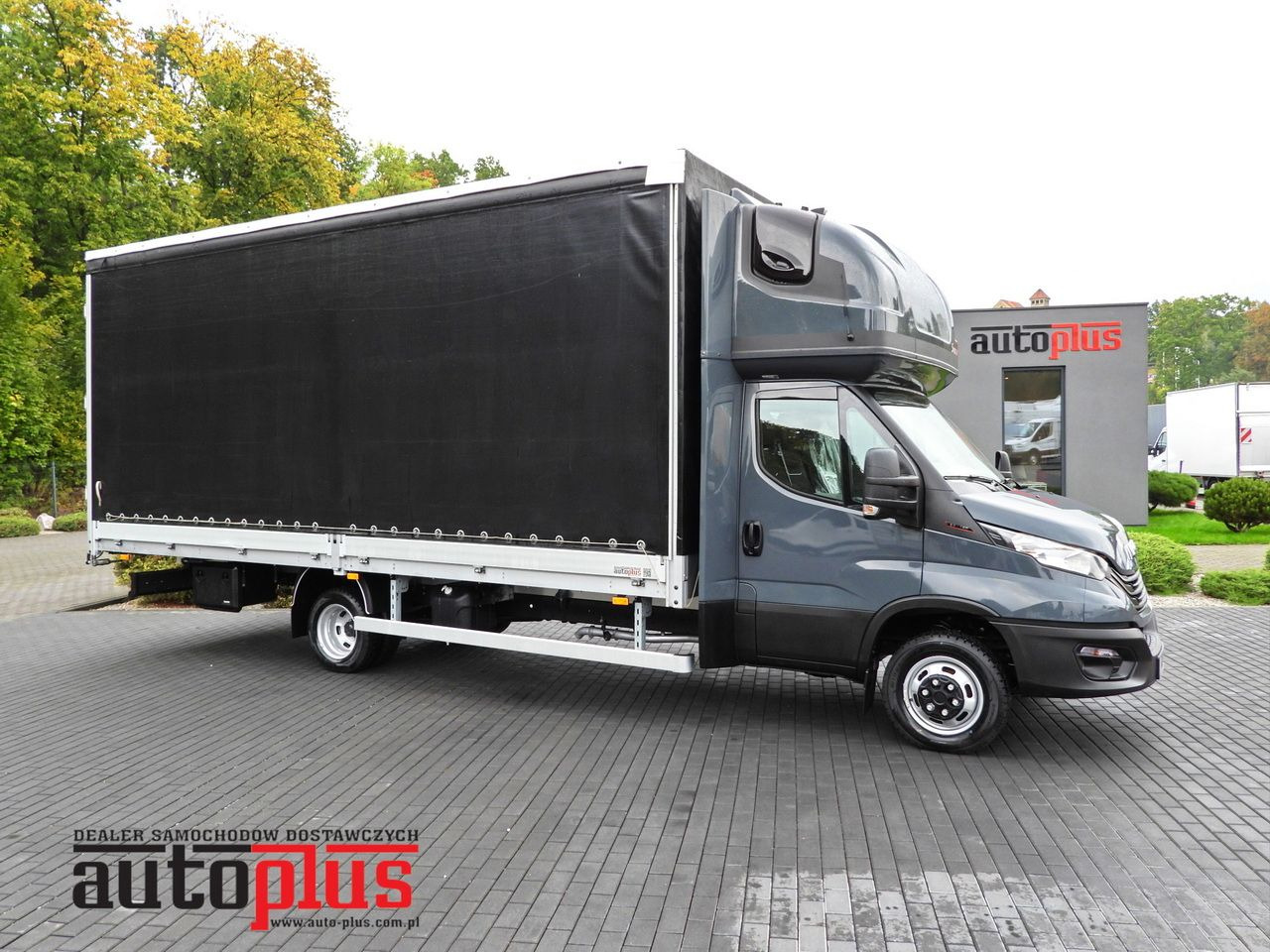 IVECO DAILY 50C18 TARPAULIN 14 PALLETS WEBASTO CRUISE CONTROL PNEUMATICS TWIN WHEELS AIR CONDITIONING 180HP - Dostavno vozilo sa ceradom: slika 1 IVECO DAILY 50C18 TARPAULIN 14 PALLETS WEBASTO CRUISE CONTROL PNEUMATICS TWIN WHEELS AIR CONDITIONING 180HP - Dostavno vozilo sa ceradom: slika 1