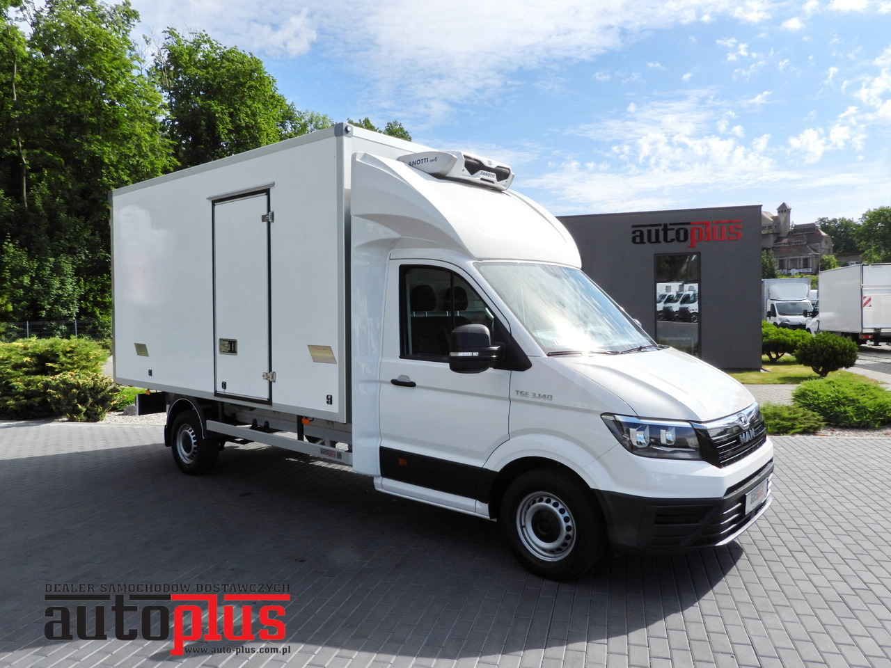 MAN TGE 3.140 REGRIGERATOR BOX -1*C 8 PALLETS HEATING FUNCTION CRUISE CONTROL PNEUMATICS AIR CONDITIONING 140HP - Dostavno vozilo hladnjača: slika 1 MAN TGE 3.140 REGRIGERATOR BOX -1*C 8 PALLETS HEATING FUNCTION CRUISE CONTROL PNEUMATICS AIR CONDITIONING 140HP - Dostavno vozilo hladnjača: slika 1