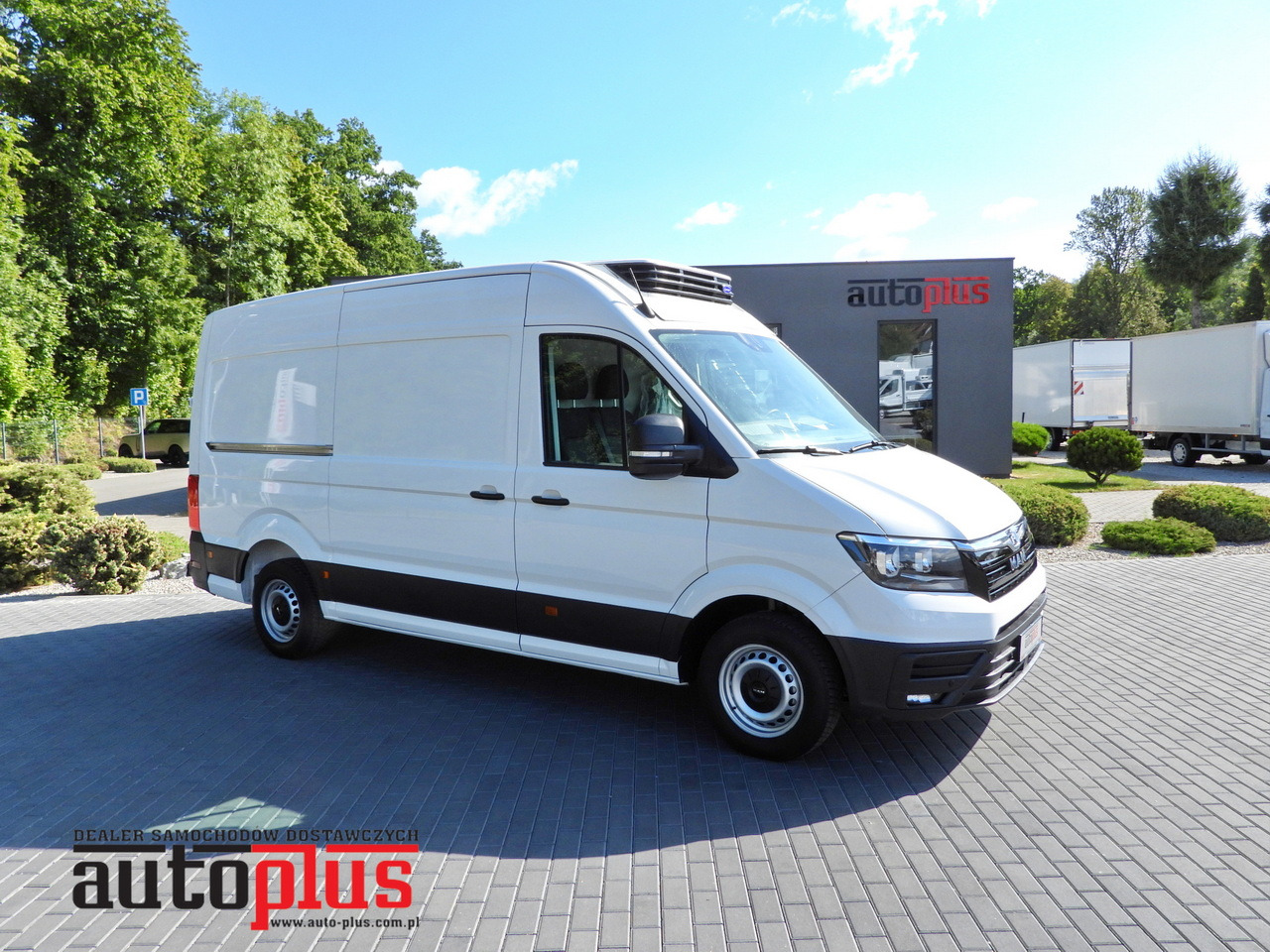 MAN TGE REFRIGERATOR VAN -5*C POWER SUPPLY 230V CRUISE CONTROL AUTOMATIC TRANSMISSION AIR CONDITIONING 180HP - Dostavno vozilo hladnjača: slika 1 MAN TGE REFRIGERATOR VAN -5*C POWER SUPPLY 230V CRUISE CONTROL AUTOMATIC TRANSMISSION AIR CONDITIONING 180HP - Dostavno vozilo hladnjača: slika 1