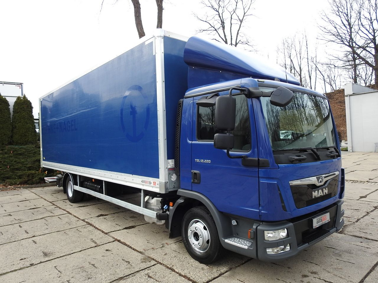 MAN TGL 12.220 BOX LIFT 18 PALLETS CRUISE CONTROLAIR CONDITIONING PNEUMATICS AUTOMATIC TWIN WHEELS 220HP - Dostavno vozilo sa zatvorenim sandukom: slika 4 MAN TGL 12.220 BOX LIFT 18 PALLETS CRUISE CONTROLAIR CONDITIONING PNEUMATICS AUTOMATIC TWIN WHEELS 220HP - Dostavno vozilo sa zatvorenim sandukom: slika 4